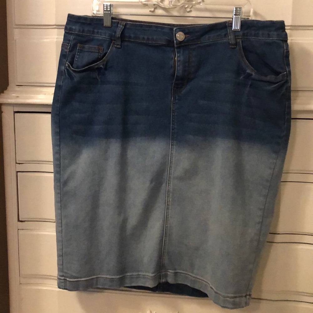 ~BE GIRL~ ombré denim/jean skirt